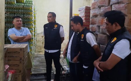 Minyak Goreng Mahal di Jombang? Polisi Turun Tangan Foto BeritaJatim.com