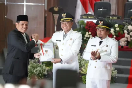 Pidato Perdana, Bupati Bondowoso Tegaskan Komitmen Pembangunan dan Efisiensi Anggaran Foto BeritaJatim.com
