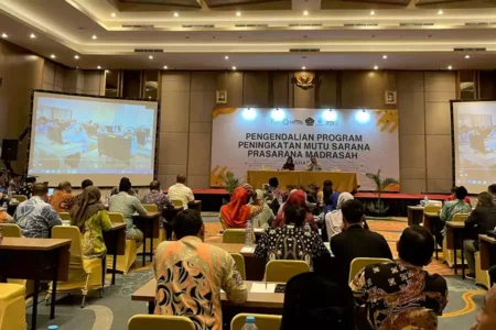 Terdampak Efisiensi Anggaran, Bagaimana Skema SBSN Membantu Pembangunan Madrasah? Foto BeritaJatim.com