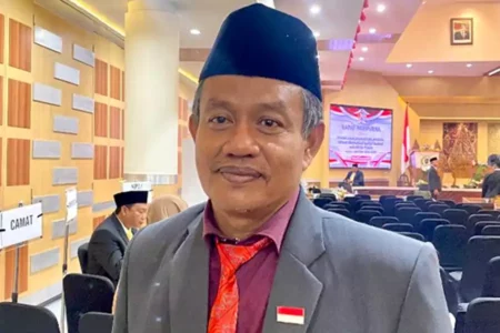 Berapa Besaran THR Buruh 2025? Begini Kata Disnakerin Tuban Foto BeritaJatim.com