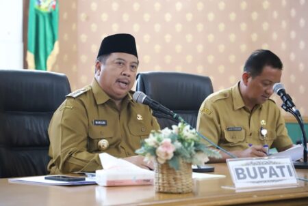 Bupati Warsubi Gaspol! Target Infrastruktur Jombang Minimal 80% dalam 5 Tahun Foto BeritaJatim.com