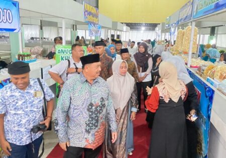Jujugan Istirahat 2025: Napas Baru untuk UMKM Jombang di Pasar Ngrawan Foto BeritaJatim.com