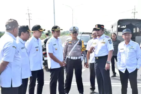 JLU Lamongan bakal Dibuka Insidentil, Solusi Antisipasi Macet Mudik Lebaran 2025 Foto BeritaJatim.com