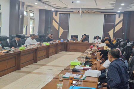 Raperda TJSL Kabupaten Pasuruan Mendapat Sorotan Masyarakat Foto BeritaJatim.com