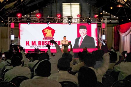 Anwar Sadad dan Bupati Rusdi Sutejo Kumpulkan Kader Gerindra Pasuruan di Gempol, Berikut Isi Konsolidasinya Foto BeritaJatim.com