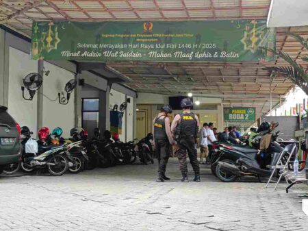 KPK Geledah Kantor KONI Jawa Timur Foto BeritaJatim.com