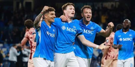 Napoli Kudeta Inter Milan dari Capolista Serie A Foto BeritaJatim.com