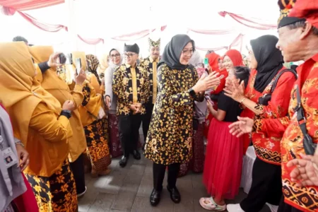 Bupati Ipuk Ajak Warga Ikawangi Perkuat Solidaritas Bangun Banyuwangi Foto BeritaJatim.com