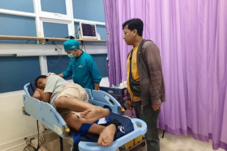 Pria di Kediri Terluka Disabet Mandau saat Pesta Miras Foto BeritaJatim.com
