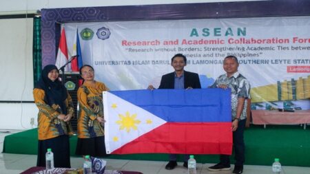 Unisda Lamongan Gandeng SLSU Filipina, Perkuat Kolaborasi Akademik di Kawasan ASEAN Foto BeritaJatim.com
