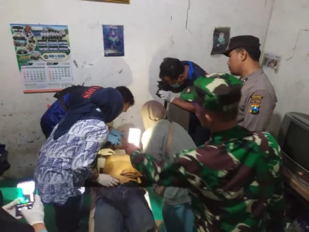 Sebelum Gantung Diri, Pria Kediri Ini Keluhkan Problem Ekonomi Foto BeritaJatim.com