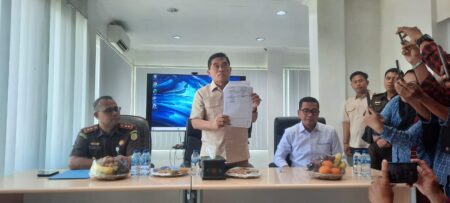 Dilapori Irjen Kementerian PKP Soal Dugaan Penyimpangan BSPS di Sumenep, Ini Jawaban Kajari Foto BeritaJatim.com