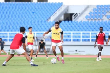 Deltras FC Kantongi 12 Calon Pelatih untuk Musim 2025/2026, Ada Nama Eks Timnas Foto BeritaJatim.com