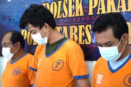 3 Debt Collector Gresik Masuk Penjara Gegara Ambil Motor Tanpa Izin Foto BeritaJatim.com