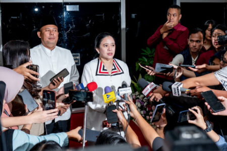 DPR Akan Minta Penjelasan Pemerintah soal Rencana Evakuasi Warga Gaza Foto BeritaJatim.com