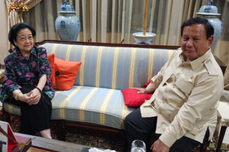 Puan Ungkap Isi Pertemuan Megawati-Prabowo Foto BeritaJatim.com