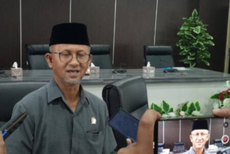 Pansus DPRD Pamekasan Kambali Minta Eksekutif Sempurnakan LKPJ 2024 Foto BeritaJatim.com