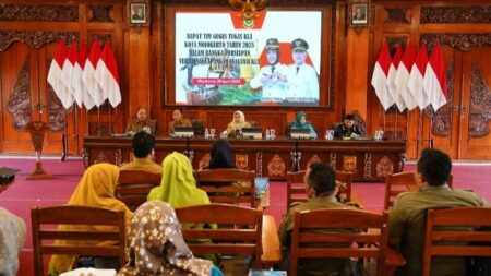 Wali Kota Mojokerto Tekankan Esensi Kota Layak Anak sebagai Ikhtiar Menuju Indonesia Emas 2045 Foto BeritaJatim.com