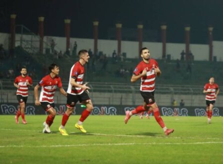 Madura United Amankan 3 Poin Krusial Usai Kalahkan Persik Kediri di Derby Jawa Timur Foto BeritaJatim.com
