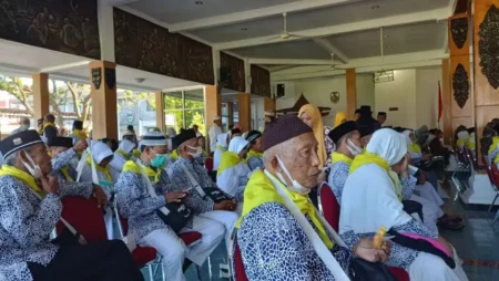 30 Calon Jemaah Haji Pacitan Terancam Gagal Berangkat Foto BeritaJatim.com