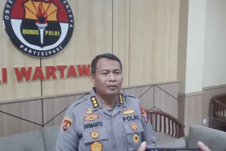 Polda Jatim Dalami Laporan Dugaan Pencemaran Nama Baik Wawali Surabaya Foto BeritaJatim.com
