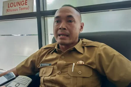 Kasus Pelecehan oleh Oknum Guru, Disdikbud Lumajang Batasi Penggunaan Gadget Siswa Foto BeritaJatim.com