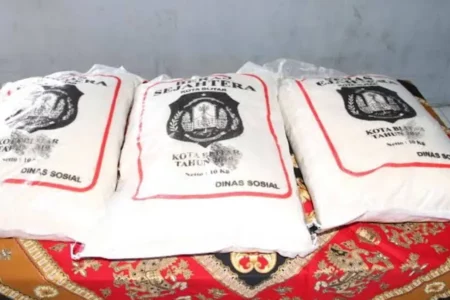 3.000 Penerima Bantuan Rastrada Dicoret, Ini Penjelasan Dinsos Blitar Foto BeritaJatim.com