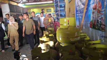 Pertamina Tambah Pasokan 82 Ribu Tabung Elpiji untuk Mojokerto dan Jombang Foto BeritaJatim.com