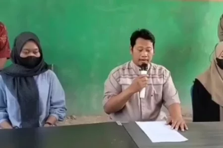 Nasabah Koperasi MSI Magetan Kembali Kecewa, Pencairan Tabungan Tak Kunjung Jelas Foto BeritaJatim.com