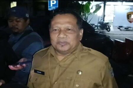 Kadisnaker Surabaya: Tahan Ijazah, Pemilik Perusahaan Bisa Dipenjara 6 Bulan Foto BeritaJatim.com