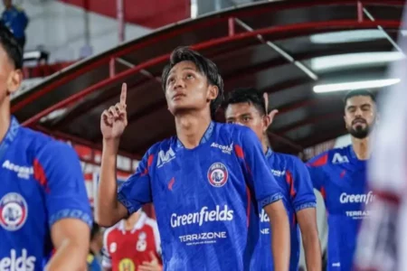 Pemain Arema FC Siap Tempur di Laga Panas Melawan Persebaya Foto BeritaJatim.com
