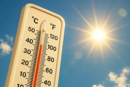 Cuaca Surabaya, Sidoarjo, dan Gresik 5 Juni 2025: Suhu Capai 32 Derajat Celcius Foto BeritaJatim.com