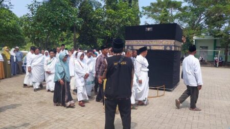 Ini Jadwal Pemberangkatan CJH Sampang 2025 Foto BeritaJatim.com