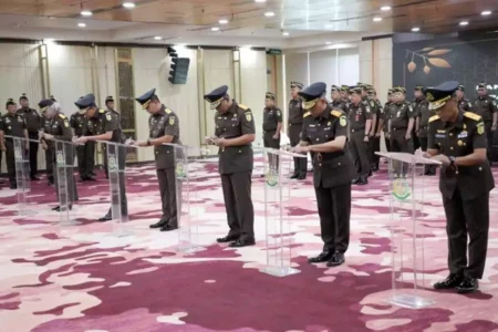 Jaksa Agung Resmi Lantik Kuntadi Sebagai Kajati Jatim Foto BeritaJatim.com