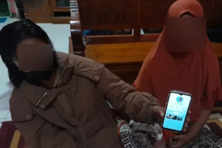 Keluarga Hingga Teman PMI Asal Banyuwangi Korban TPPO Diteror Nomor Tak Dikenal Foto BeritaJatim.com