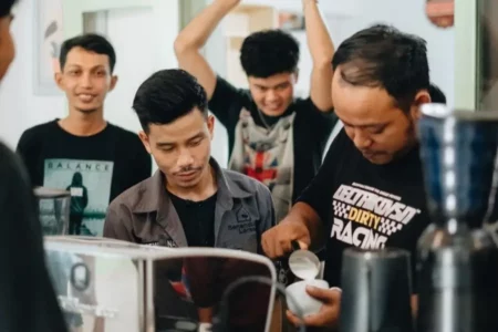 Pemkab Blitar Habiskan Rp1,5 M untuk 8 Paket Pelatihan Kerja, Hasilnya? Foto BeritaJatim.com