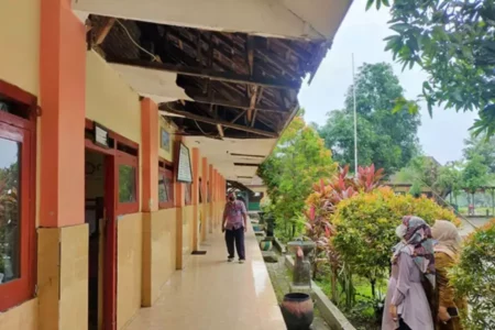 Pemkab Pasuruan Alokasikan Rp40 M untuk Perbaikan Sekolah Rusak Foto BeritaJatim.com