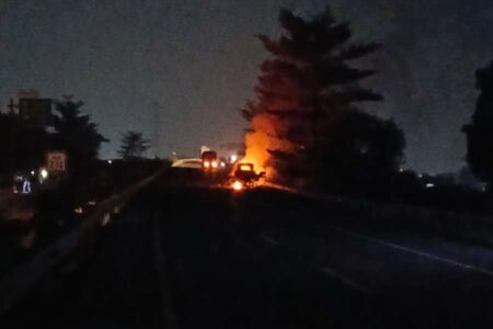 TNI AD Beber Kronologi Truk Amunisi Terbakar di Tol Gempol Pasuruan Foto BeritaJatim.com