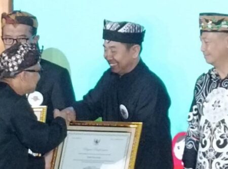 Banyuwangi Raih Penghargaan Nasional atas Komitmen Revitalisasi Bahasa Using Foto BeritaJatim.com