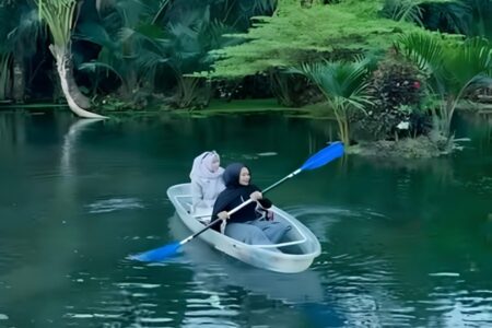Murah! Wisata di Tuban Ini Cocok untuk Refresh Energi, Bisa Main Kano hingga Snorkeling Foto BeritaJatim.com