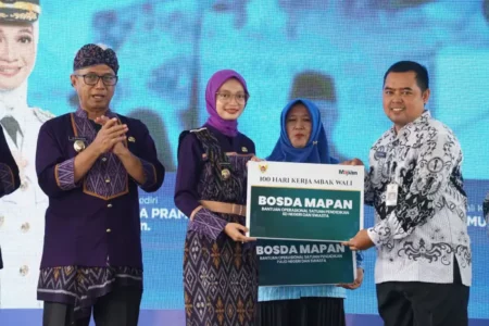 Pemkot Kediri Siapkan BOSDA Rp 15,5 Miliar di 2025, Fokus Pendidikan Gratis dan Tanpa Pungutan Foto BeritaJatim.com