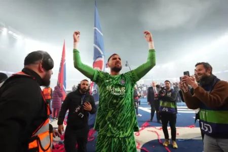 Donnarumma Bersinar, PSG Lolos ke Final Liga Champions Usai Tumbangkan Arsenal Foto BeritaJatim.com