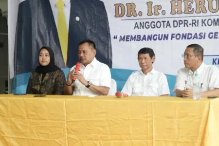 Heru Tjahjono dan BGN Sosialisasi Program Makan Bergizi Gratis Foto BeritaJatim.com