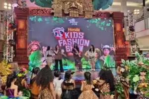 Honda Kids Fashion di PTC Surabaya Hadirkan Runner-Up Miss Supermodel Worldwide Foto BeritaJatim.com