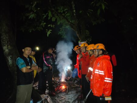 Pendaki Asal Jember Hilang di Gunung Saeng, BPBD Bondowoso Kerahkan Tim Gabungan Foto BeritaJatim.com