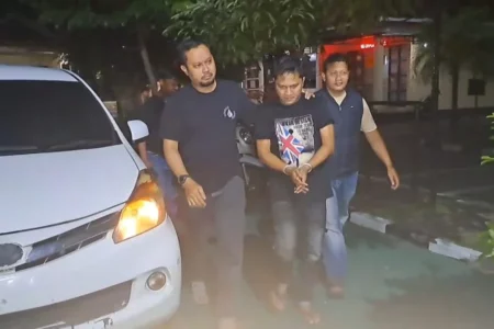 Pura-Pura Jadi Pelanggan Pentol, Pria Semarang Gasak Motor Warga di Magetan Foto BeritaJatim.com