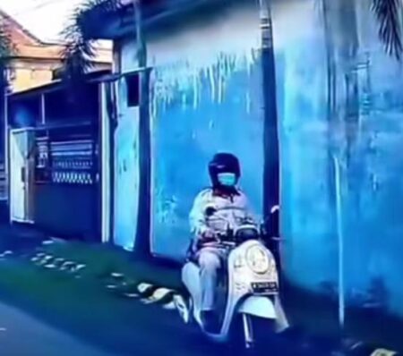 Awas Pelaku Gendam Mengintai di KBD Driyoyejo Gresik Foto BeritaJatim.com