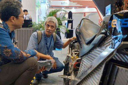 Motor Listrik Inovasi PENS Dorong TKDN, Kurangi Ketergantungan Impor Foto BeritaJatim.com