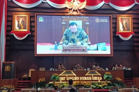 Fraksi Golkar Setuju Tambahan Modal Rp500 Miliar untuk Bank UMKM Jatim, Asal…. Foto BeritaJatim.com