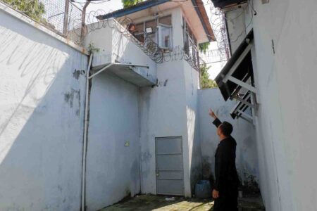 Jaga Kamtib, Lapas Mojokerto Rutin Kontrol Beranggang Foto BeritaJatim.com